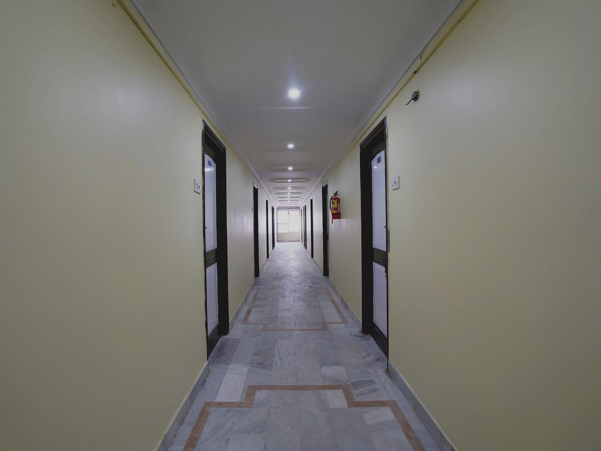 Hotel O Raja Residency Near Snow World Secundurabad Exteriér fotografie